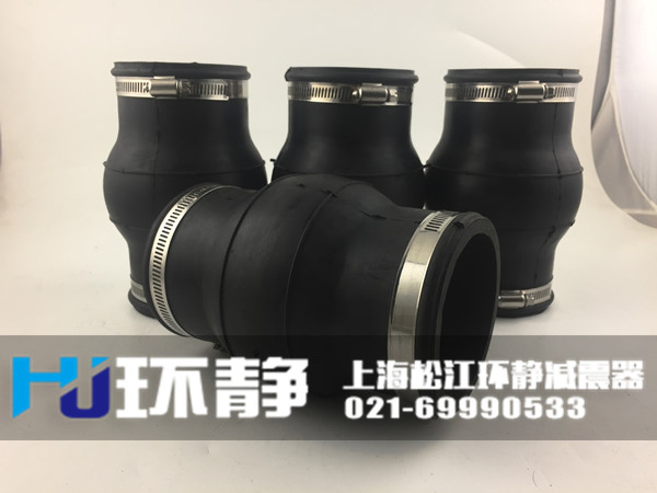 香港港島赤柱卡箍式<a href=http://m.003572.cn target=_blank class=infotextkey>橡膠接頭</a>發(fā)貨現(xiàn)場